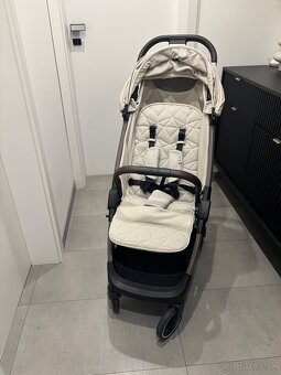 Sportovy cestovny kocik Silvercross Clic Almond Beige - 4