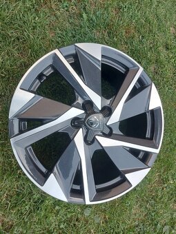 5x108 r17 - zánovné disky original PEUGEOT 308 III - 4