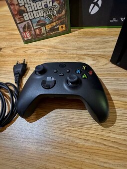 XBOX SERIES X 1TB - ako nový - 4