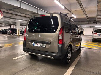 Citroen Berlingo Multispace 1.6 BlueHDi 120 S&S XTR - 4