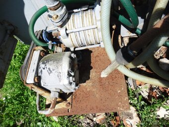 Predám železnú nádrž na MULTICAR M 24,25 s čerpadlom - 4