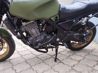 Honda CB 500 PC32 - 4