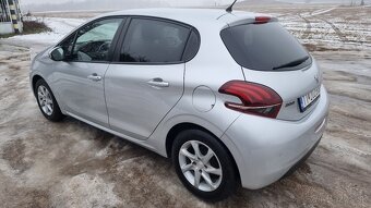 Predám Peugeot 208 1.2 benzín - 4