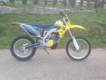 Suzuki rmz 450 X - 4