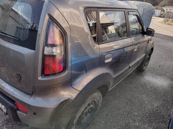 Kia Soul havarovana lava strana - 4