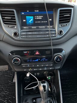 Predám Hyundai Tucson 4×4 1,6 T-GDI benzín automat 1.maj - 4