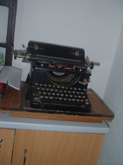 Písací stroj - 4