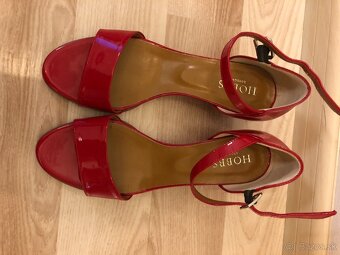 HOBBS nové kožené sandále, veľ. 37 - 4