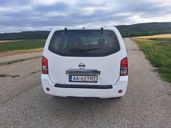 Nissan Pathfinder - 4