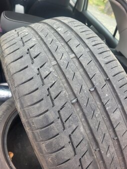225/50 r17 - 4