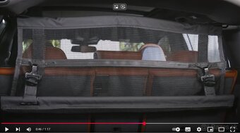 Predam originalnu deliacu siet BMW X3 - 4