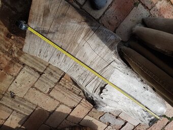 Orechové fošne a pláty kmeňa na výrobu epoxidového nábytku - 4