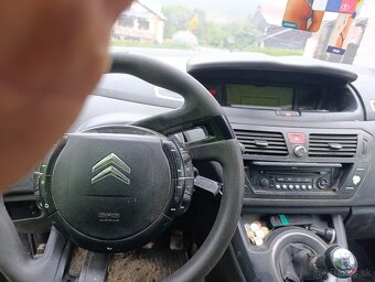 Predám Citroen Picasso c4 - 4