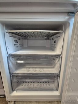Predám chladničku BEKO - 4