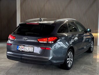 Hyundai i30 Combi 1.6 CRDI 2020/117 tisíc km - 4