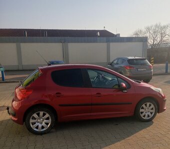 207 - slušne auto - 4