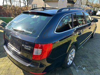 Skoda superb  2011 r - 4