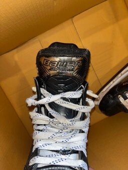 Hokejové korčule Bauer Supreme Mach - 4