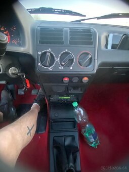 Peugeot 205 CTI - 4