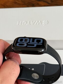 Apple Watch 10 46mm Jet Black - 4