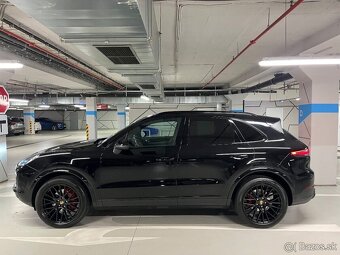 Porsche Cayenne 2019 - 4
