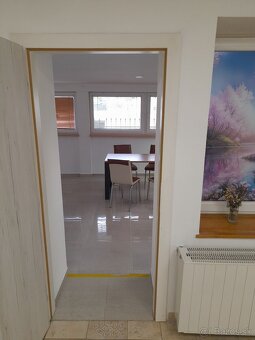 Prenájom 3 izbový byt 65m2,Centrum PD,cca 50m od Bojnickej c - 4