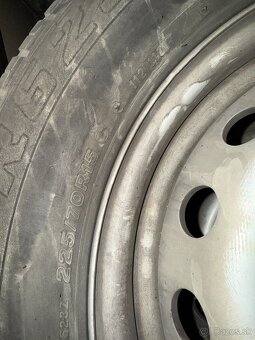225/70 R15 - 4