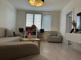 Prenájom 1. Izbový byt/ RENT 1. Room apartment - 4