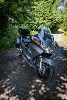 Honda st 1300 pan european - 4