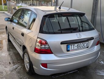 Honda Civic 1.4 - 4