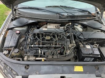 Ford mondeo 2.0 - 4