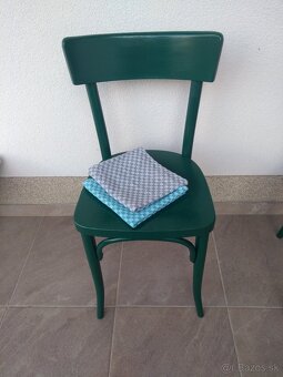 Kreslo s drevom-Dvojkreslo, 2xThon" a vianočný stromček - 4