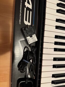 Yamaha PSR-E443 – výborný stav, málo používaný - 4