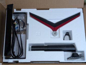 LG UltraGear 27GL850-B, Nano IPS, 27" QHD 144Hz 1ms, G-Sync - 4