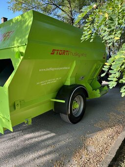 Kŕmný voz STORTI husky MT12 - 4