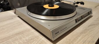 Gramofon PHILIPS F7211 Synchro drive - 4