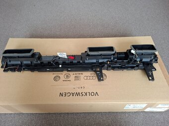 Mriežka vetrania VW Passat Variant - 4