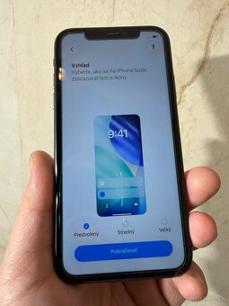 iPhone 11 64GB – Black - 4