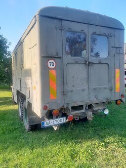 Praga V3S skriňová - 4