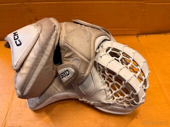 SET LAPAČKA A VYRÁŽEČKA CCM AXIS 2 /REEBOK - 4