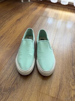 Slip-on tenisky (veľ. 38) - 4