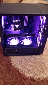 Herný výkonný PC–RTX 4060+Ryzen5 5500+32GB RAM+NVMe+2X SSD - 4