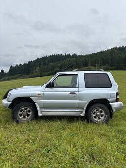 Predám Mitsubishi pajero 2,5 TD 85 KW - 4