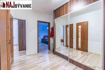 PRIESTRANNÝ 2i 68m2 + LOGGIA na sídlisku ROVEŇ - 4