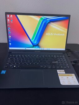 Asus Vivobook 15 X1504VA-NJ980W - 4
