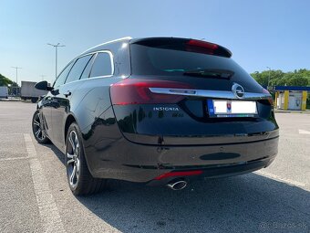 Opel Insignia 125KW/170 koni / automat / bixenon/serv.kniha - 4