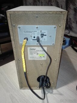 Reprobedňa so zosilovačom 50 W. Subwoofer. - 4