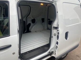 Dacia Dokker 1.3 TCe 102 Arctica - 4