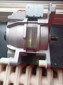 Motor na práčku 2x - 4