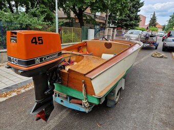 Motorový čln Spatz - 4